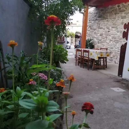 B&B Daddanca Ales Exterior photo